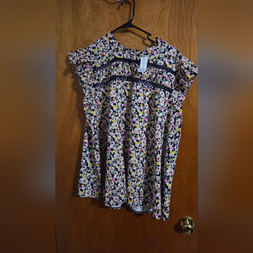 Floral Ruffle Sleeve Top